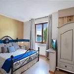 Ori Bed and Breakfast 3*